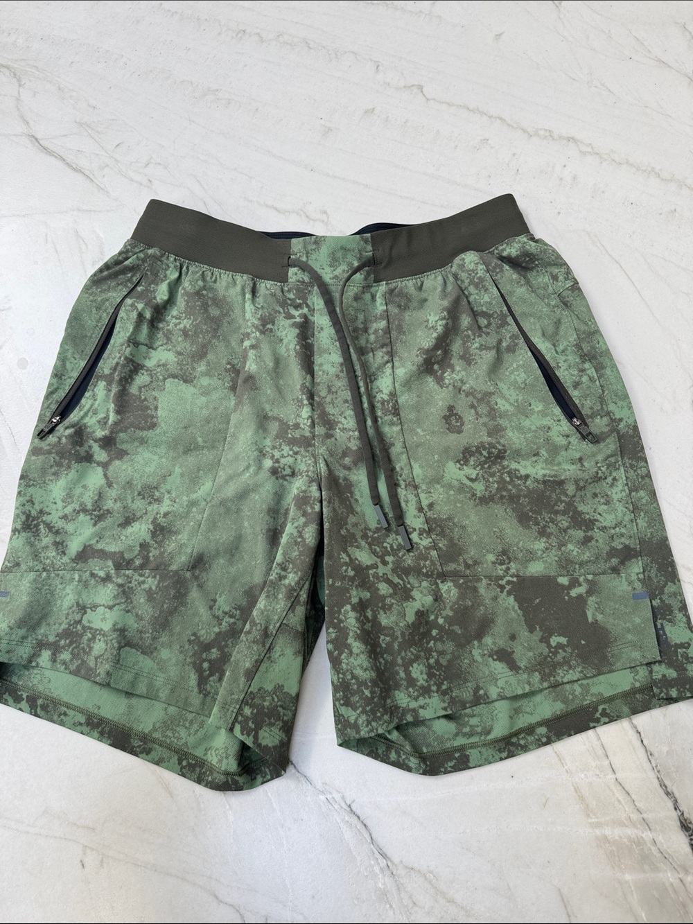 Lululemon LTT 067 Green Shorts